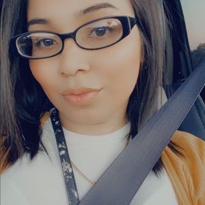 Meet your Posher, Dulce